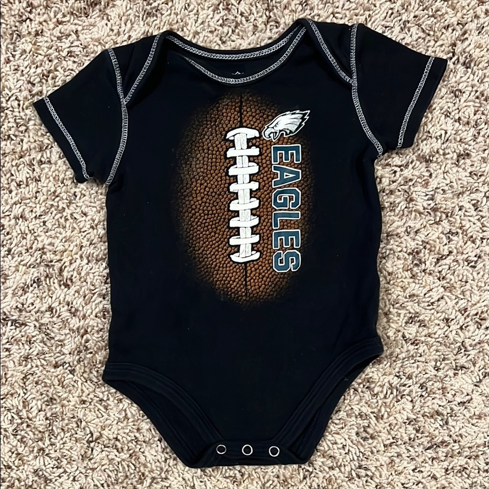 HOST PICK!! Size 6/9months NFL Philadelphia Eagles babies onesie - Picture 1 of 2